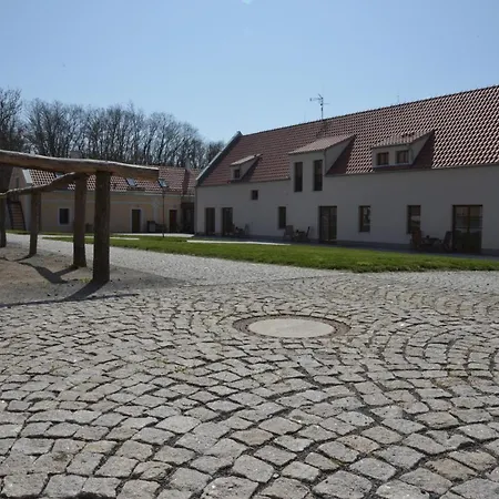 Farm stay Statek Krkavci Hora Nizbor