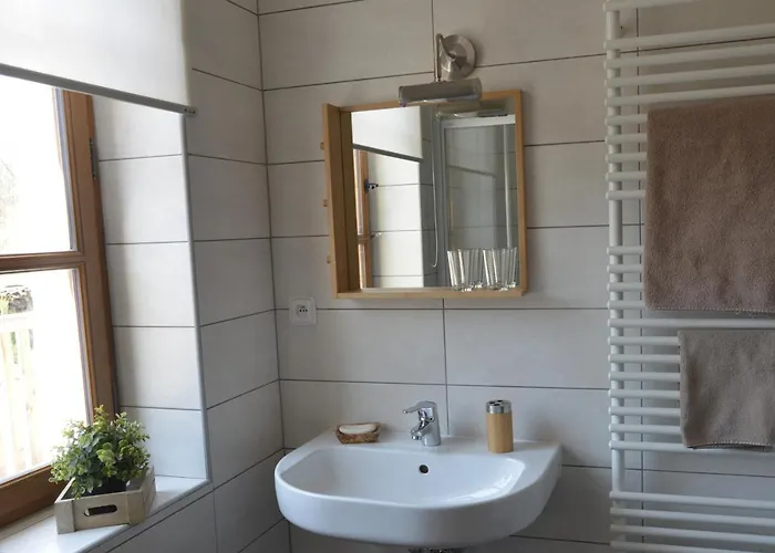 Statek Krkavci Hora Feriegård