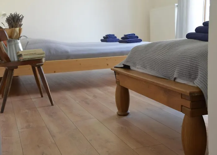 Statek Krkavci Hora * Nizbor