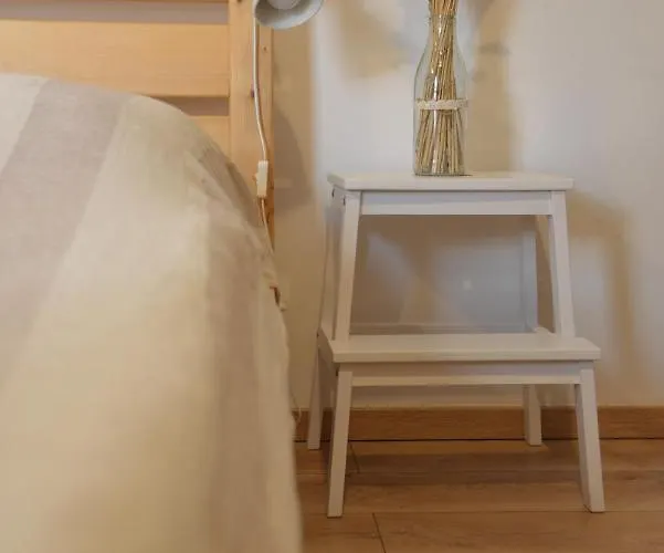 Statek Krkavci Hora Feriegård *