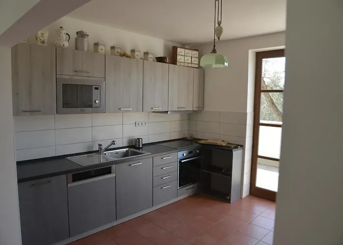 Statek Krkavčí Hora Farma